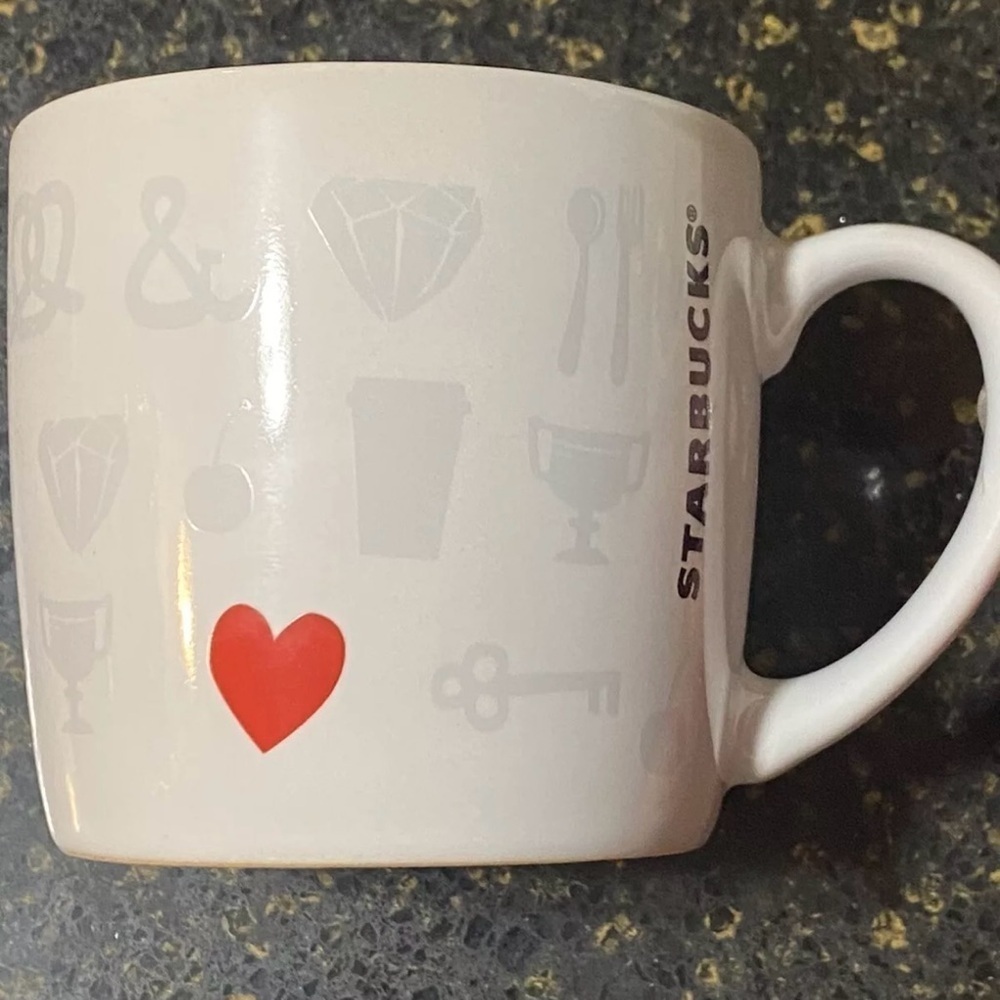 Starbucks Coffee Mug Things I Love Red Heart 7.8 fl oz Espresso Size Small